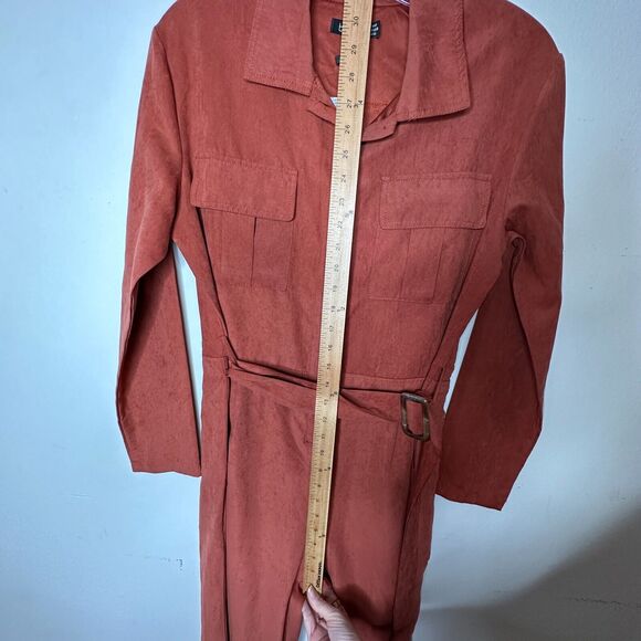 NWT Boohoo Rust Utility Cargo Belted Jumpsuit Tapered Leg Front Safari Pocket 7 - Picture 15 of 16